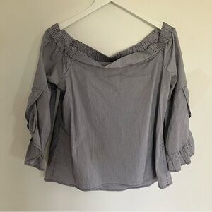 Off-the-Shoulder Striped Blouse with Ruffle Sleeves | Chic & Flowy | Size M